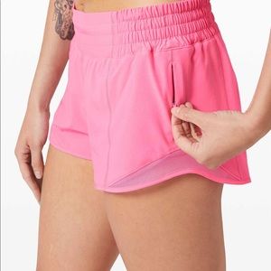 LULULEMON HOTTY HOT *nwt*